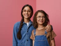 5 tegn på at dit barn kan have brug for briller