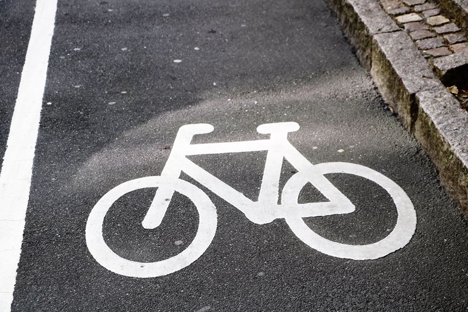 Første cykelgade i Holbæk Kommune på vej