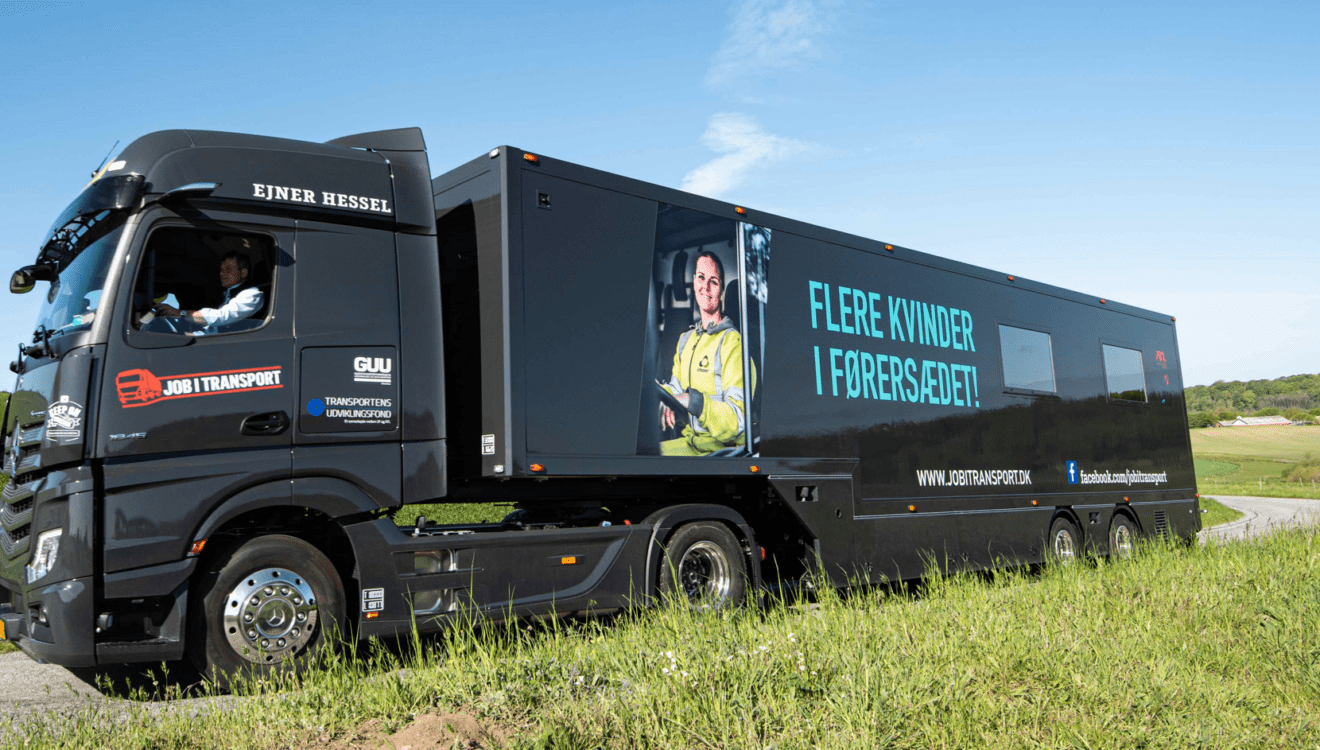 Populær kæmpe-truck på Danmarksturné besøger Tølløse