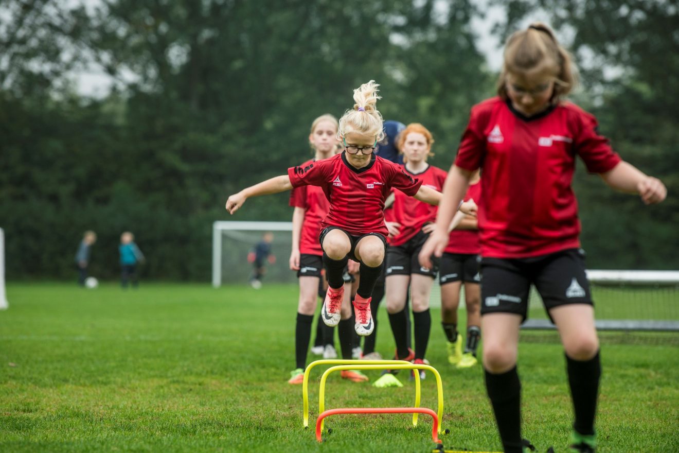 Gislinge BK, Tuse IF og Holbæk B&I inviterer børn og unge til fodboldfest i sommerferien