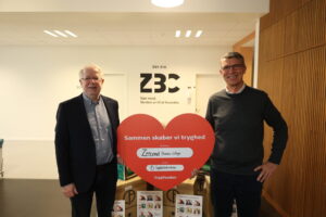 ZBC modtager 15 hjertestarterskabe fra Tryghedsgruppen